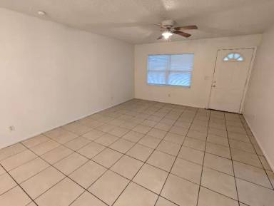 Main picture of 1918 Selleen Dr