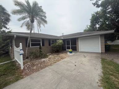 Main picture of 2588 Colorado St