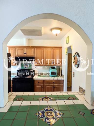 Main picture of 2221 Mission Ave
