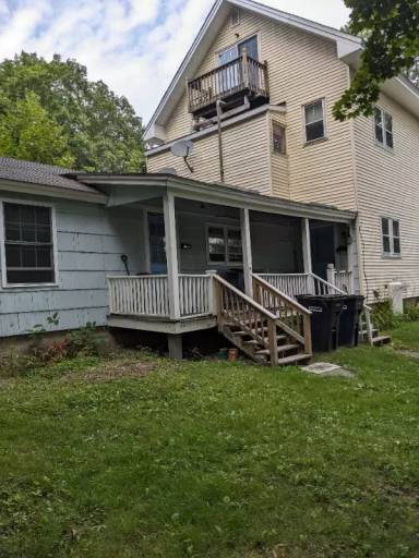 Main picture of 518 Essex St