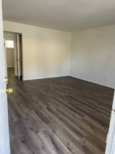 Main picture of 5613 Hoffman Ct