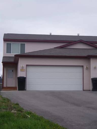 Main picture of 2006 Greatview Dr