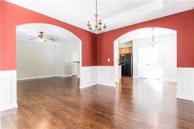 Main picture of 2480 Arnold Mill Rd