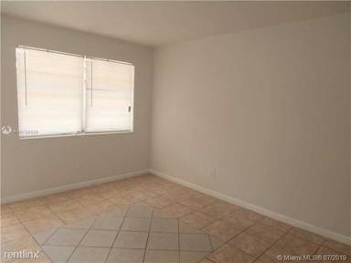 Main picture of 5510 SW 32nd St