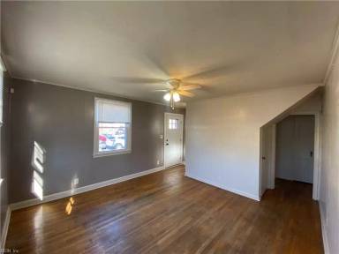 Main picture of 443 Fort Worth Ave