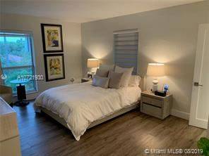 Main picture of PALMS OF PINECREST CONDO