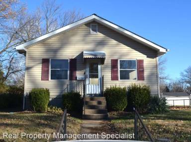 Main picture of 1604 Quendo Ave