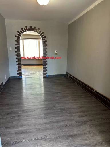 Main picture of 434 Oaklawn Ave