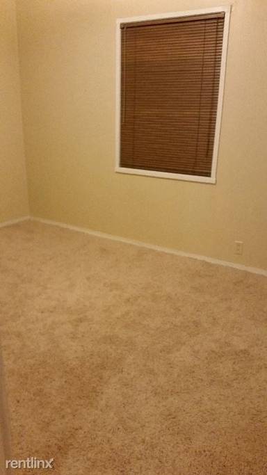 Main picture of 1724 Creekwalk Ct