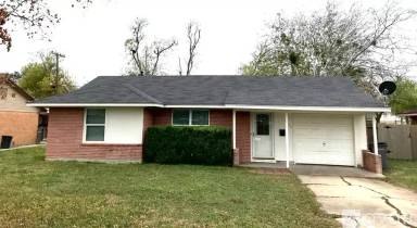 Main picture of 1611 Bexar Ave