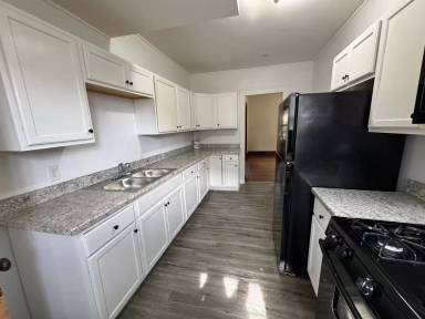 Main picture of 1037 29th St