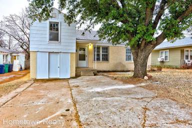 Main picture of 1915 NW 28th St