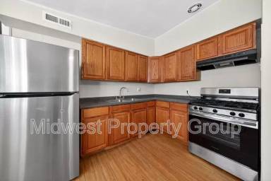 Main picture of 8310 Sagewood Ln