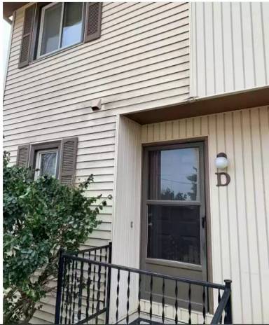 Main picture of 333 E 12th St