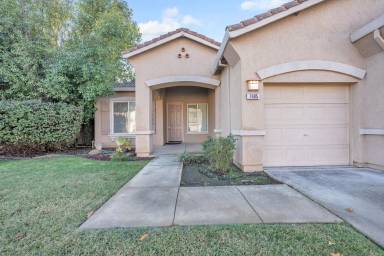 Main picture of 7685 Belle Rose Cir