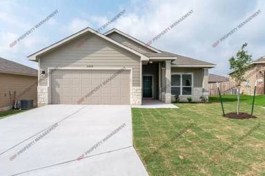 Main picture of 2425 Bellmont