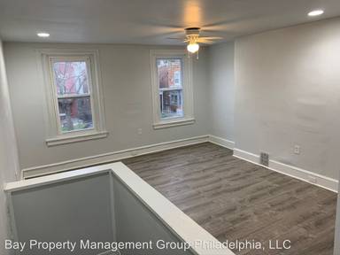 Main picture of 6030 Greenway Ave