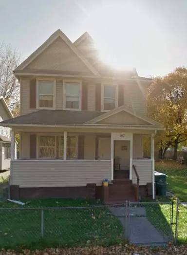 Main picture of 105 Woodward St