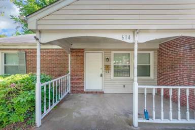 Main picture of 614 Essex Park Dr