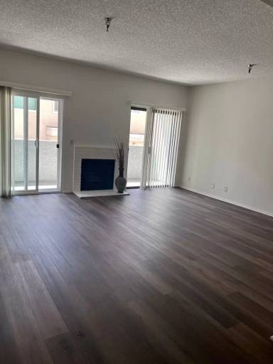 Main picture of 5124 Coldwater Canyon Ave