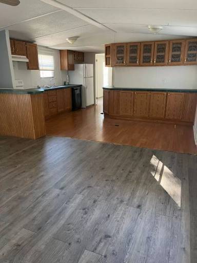 Main picture of 80 Turner St