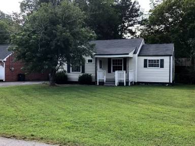 Main picture of 502 Forrest Rd