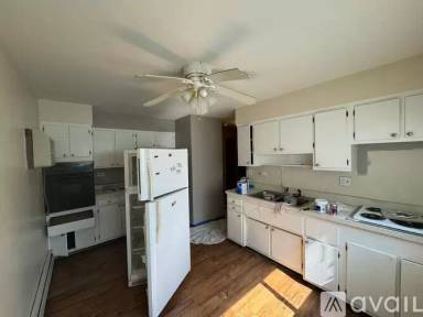 Main picture of 579 Pershing Ave