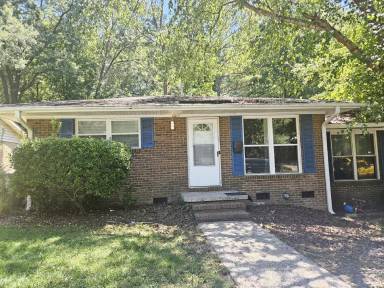Main picture of 4707 Highlake Dr