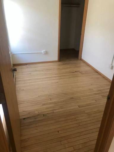 Main picture of 409 N Broadway