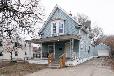 Main picture of 423 23rd Ave N