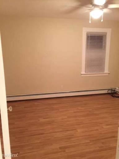 Main picture of 156 Strawberry Hill Ave