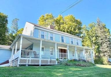 Main picture of 415 N State Rd