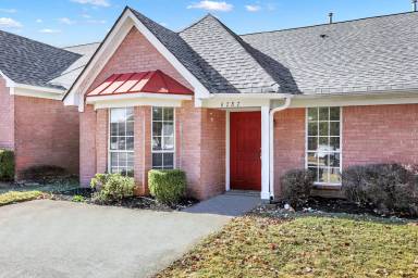 Main picture of 6287 Joy Blvd