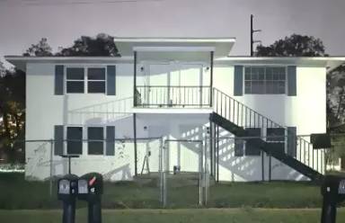 Main picture of 121 Grimes St