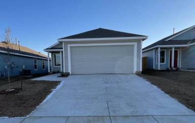 Main picture of 932 Mount Laurel Rd