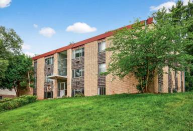 Main picture of 1555 Willis Ave