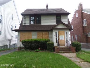 Main picture of 57 Hillcrest Ter