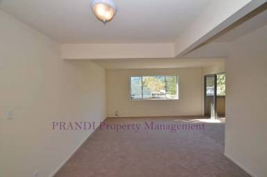 Main picture of 1208 Sir Francis Drake Blvd