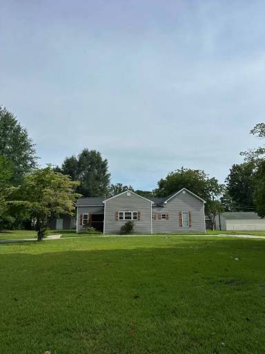 Main picture of 1008 Speight St