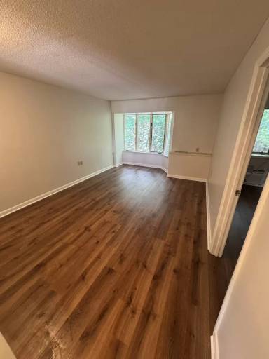 Main picture of 101 Santree Dr