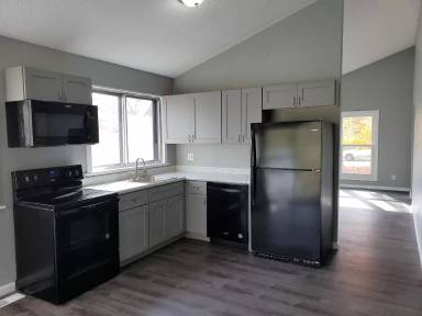Main picture of 2455 Buttonwood Ct