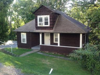 Main picture of 357 Gilmore St
