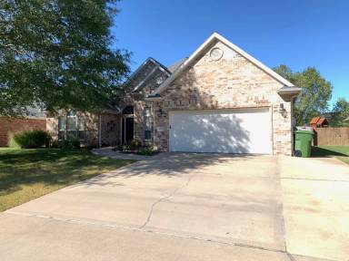 Main picture of 4313 W Arlington Dr