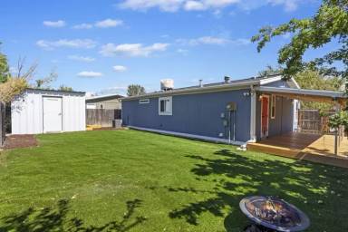 Main picture of 2986 S Jamboree St
