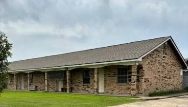 Main picture of 1033 Giovanni St