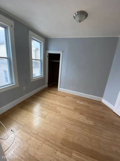 Main picture of 81 Andrew St