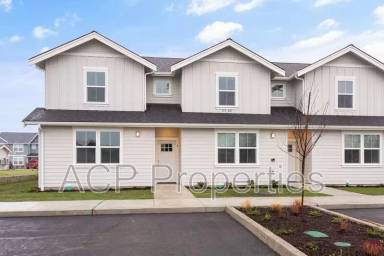 Main picture of 2286 Brome St