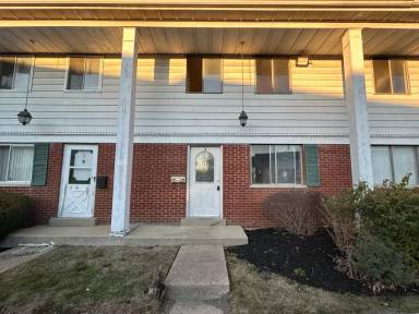 Main picture of 1549 Meredith Dr
