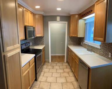 Main picture of 617 Charles Ave