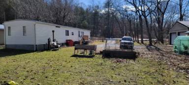 Main picture of 537 Tomahawk Run Rd
